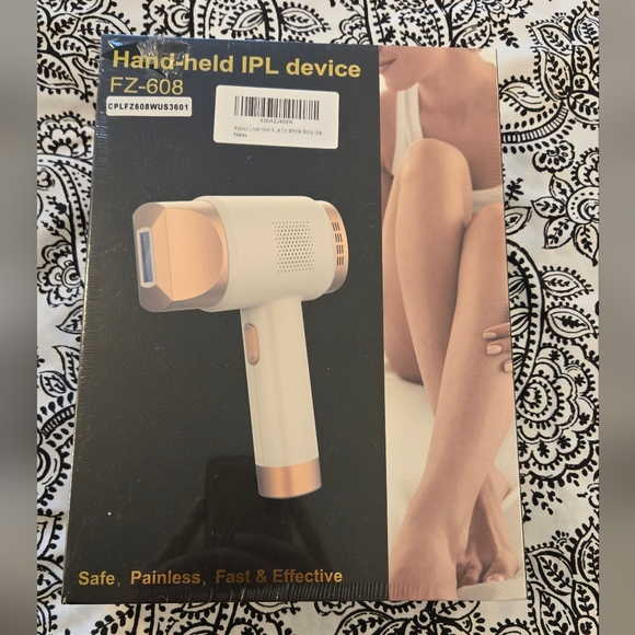 New In Sealed Box - Aopvui IPL Laser Hair Removal for Women and Men
